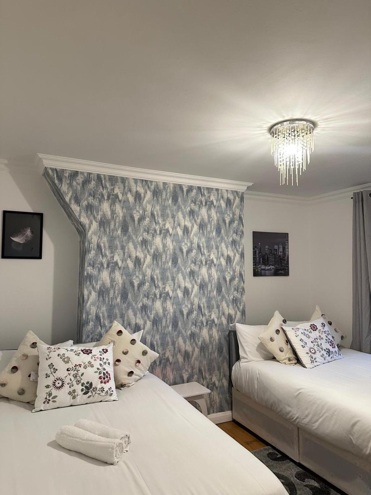 Budget Grey House Londra Exterior foto